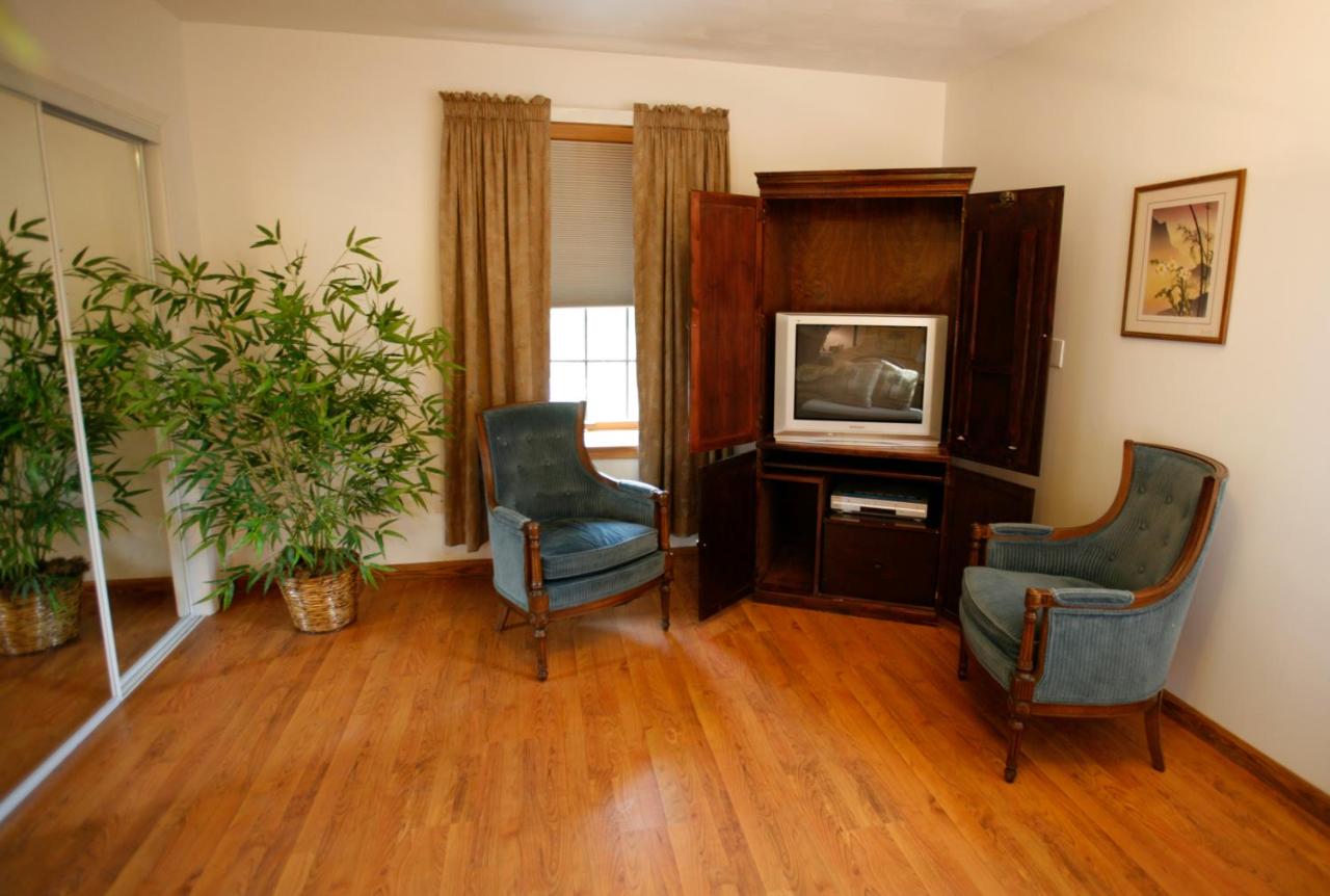 King Suite at Fairbanks Extended Stay
