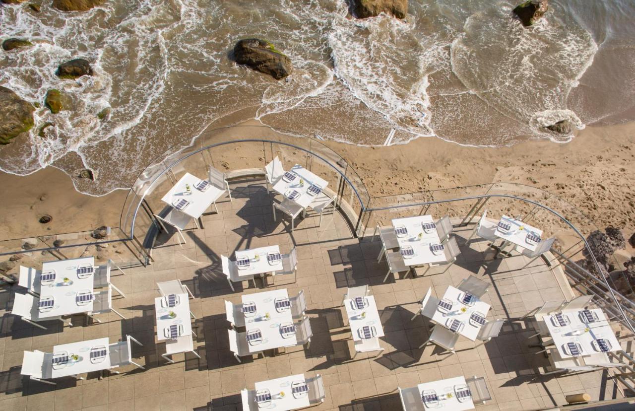 | Malibu Beach Inn