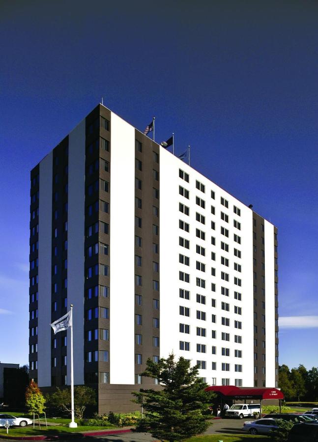Inlet Tower Hotel And Suites