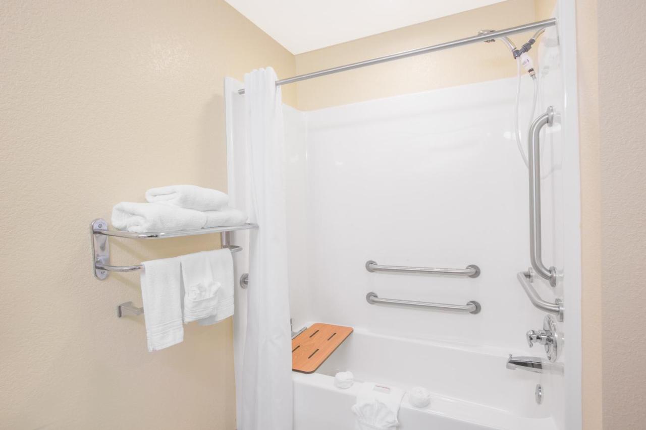 Queen Room with Two Queen Beds - Mobility Access/Non-Smoking at Microtel Inn & Suites by Wyndham Albertville