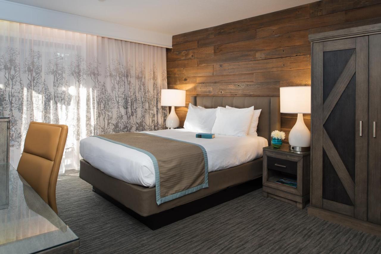Room Selected at Check-In at Hotel Azure