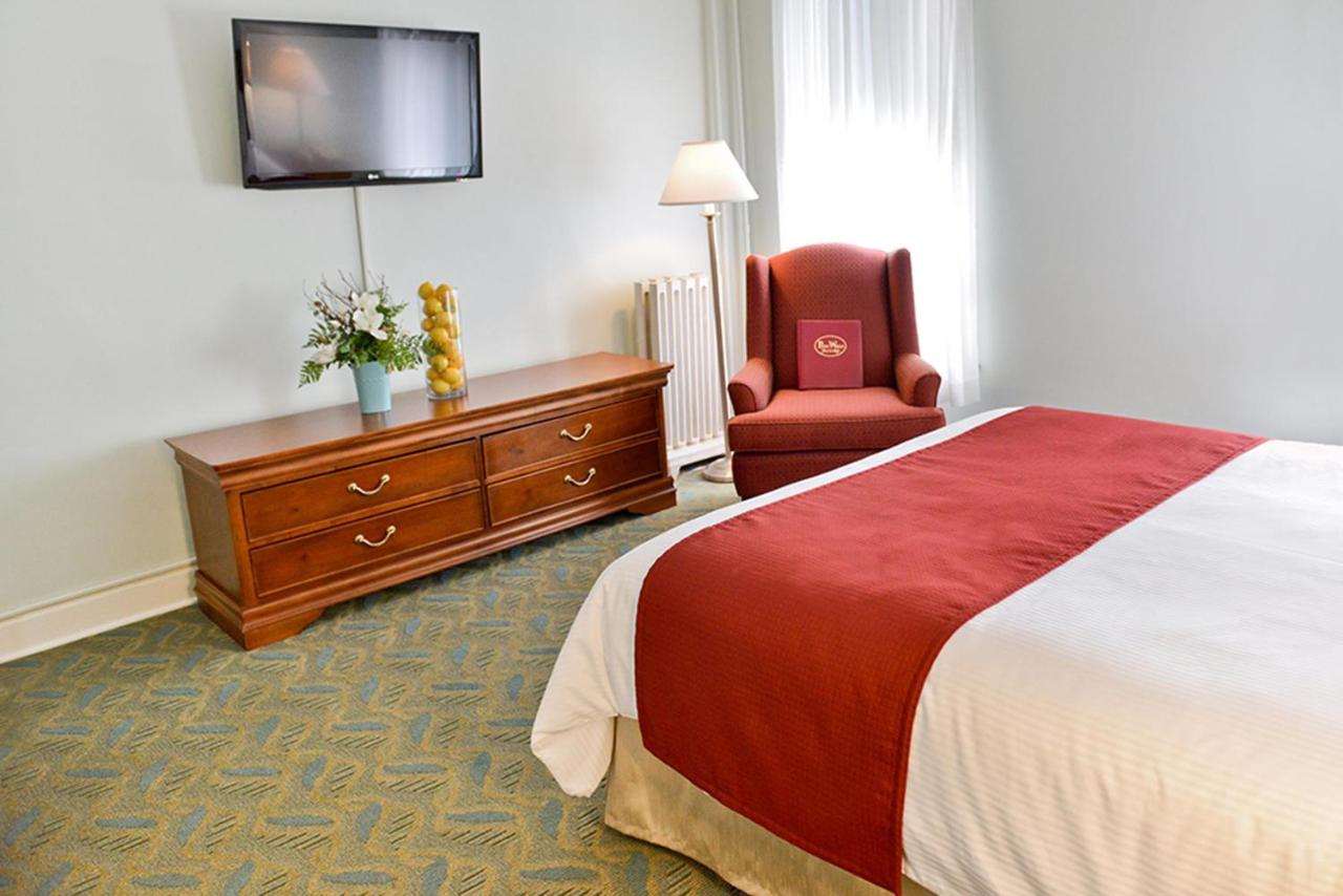 Queen Room - Hotel at Penn Wells Historic Hotel