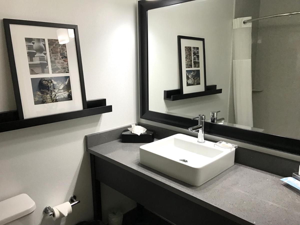 Queen Room with Two Queen Beds - Non-Smoking at Country Inn & Suites by Radisson, Dalton, GA