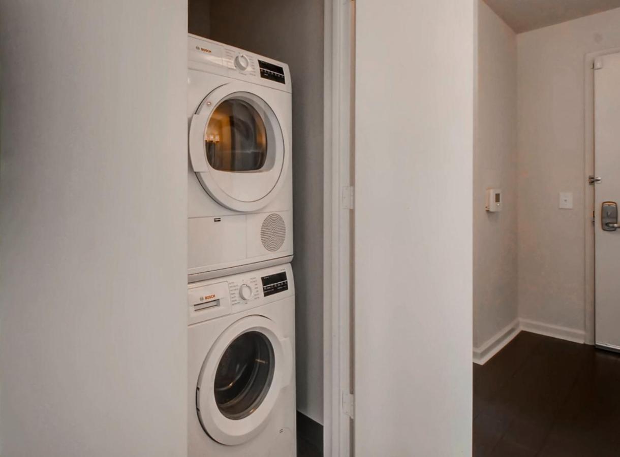 Two-Bedroom Apartment at Skyview Luxury Suites - New York City