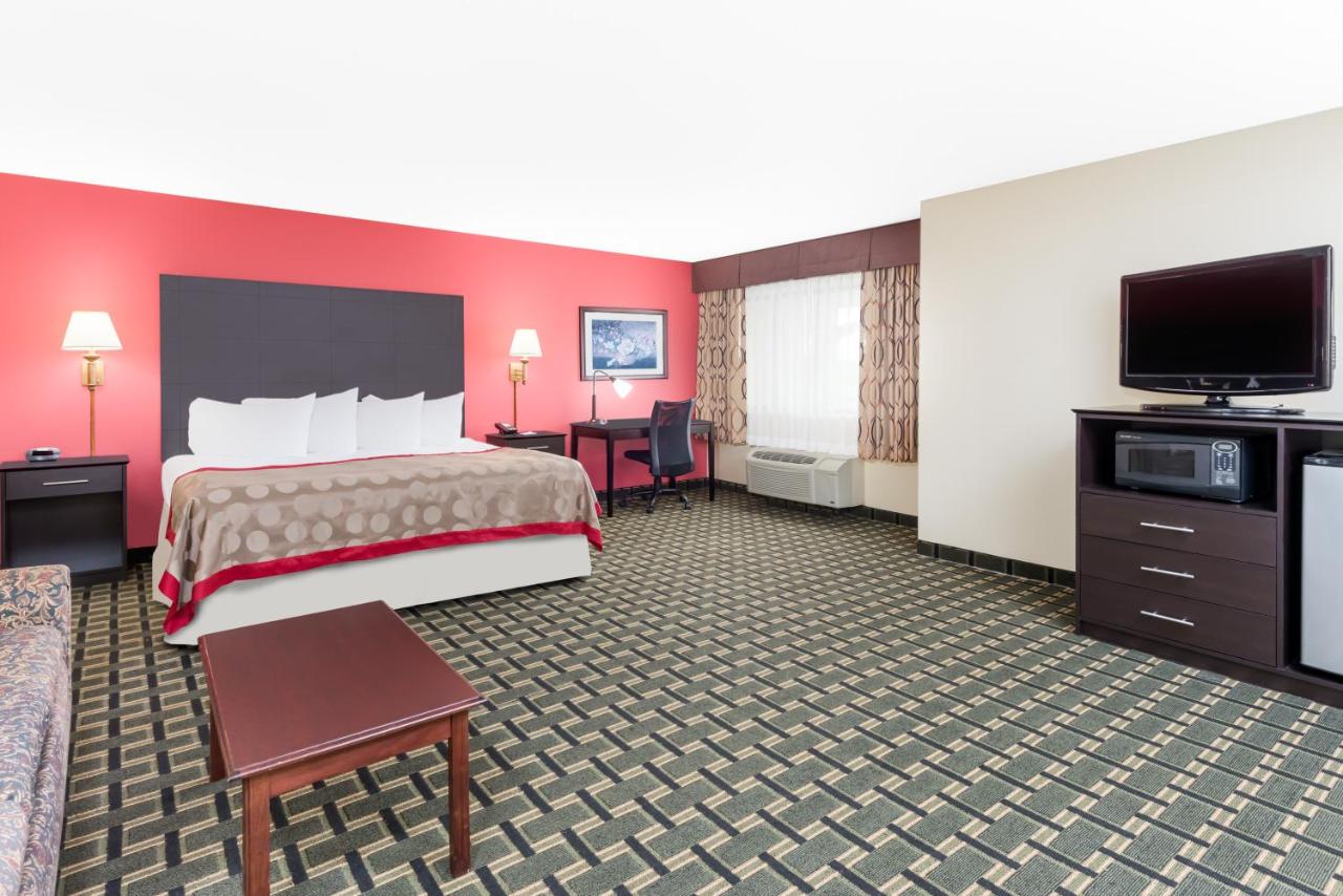 King Studio Suite - Non-Smoking at Ramada by Wyndham Vandalia