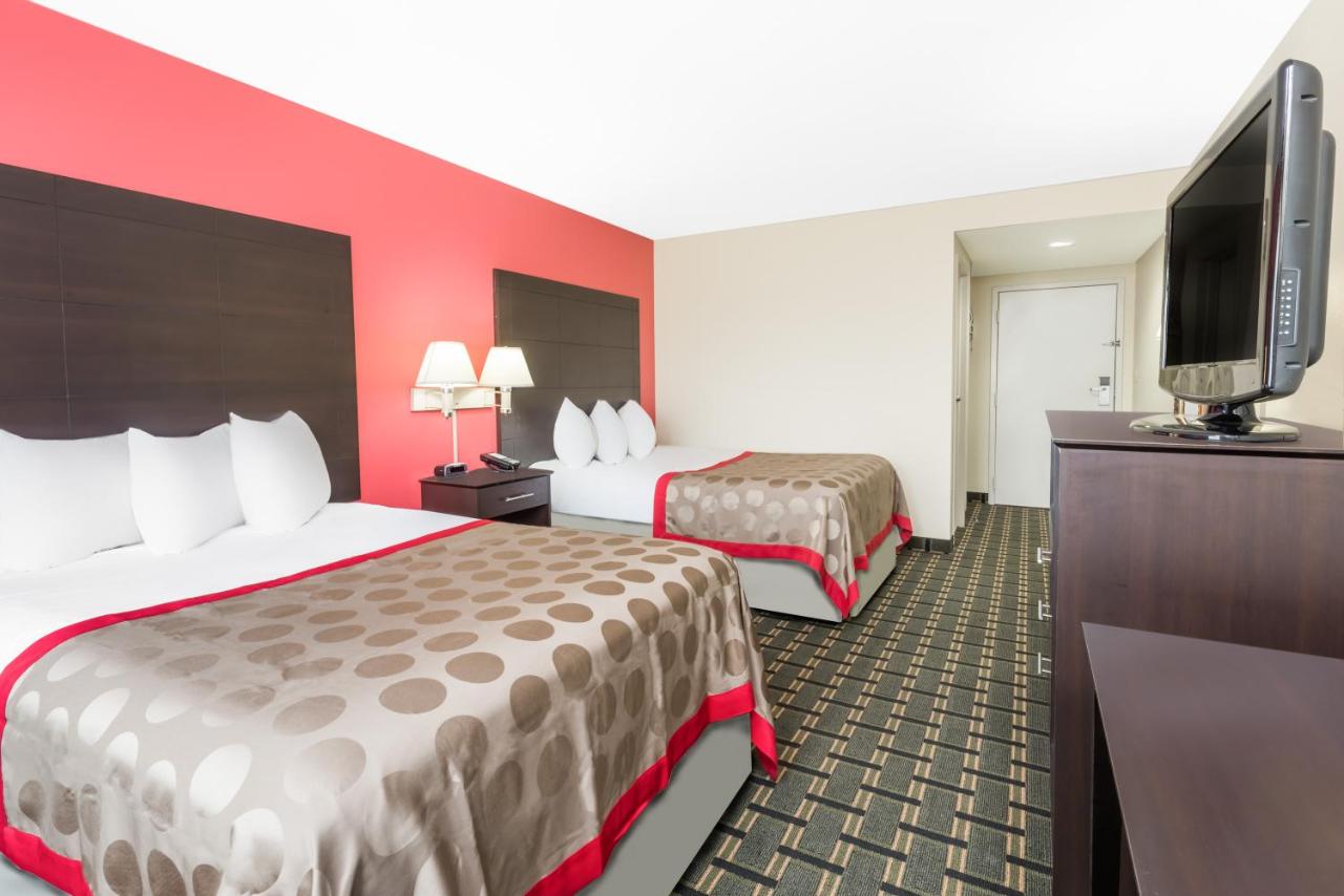 Double Room with Two Double Beds - Non-Smoking at Ramada by Wyndham Vandalia