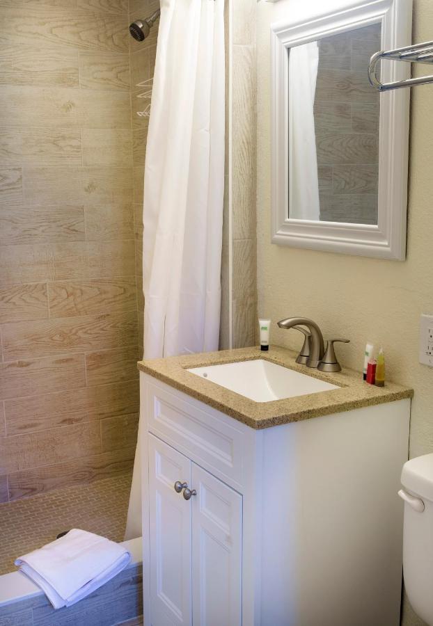 Double Plus Room at Atlantic Hideaway