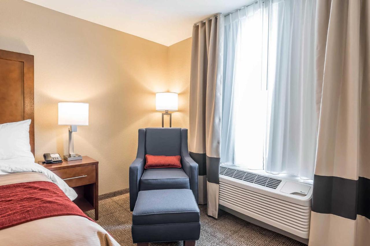 Standard King Room - Non-Smoking at Comfort Inn & Suites Sidney I-80