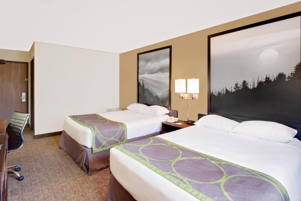Queen Room with Two Queen Beds - Non-Smoking at Super 8 by Wyndham Lebanon