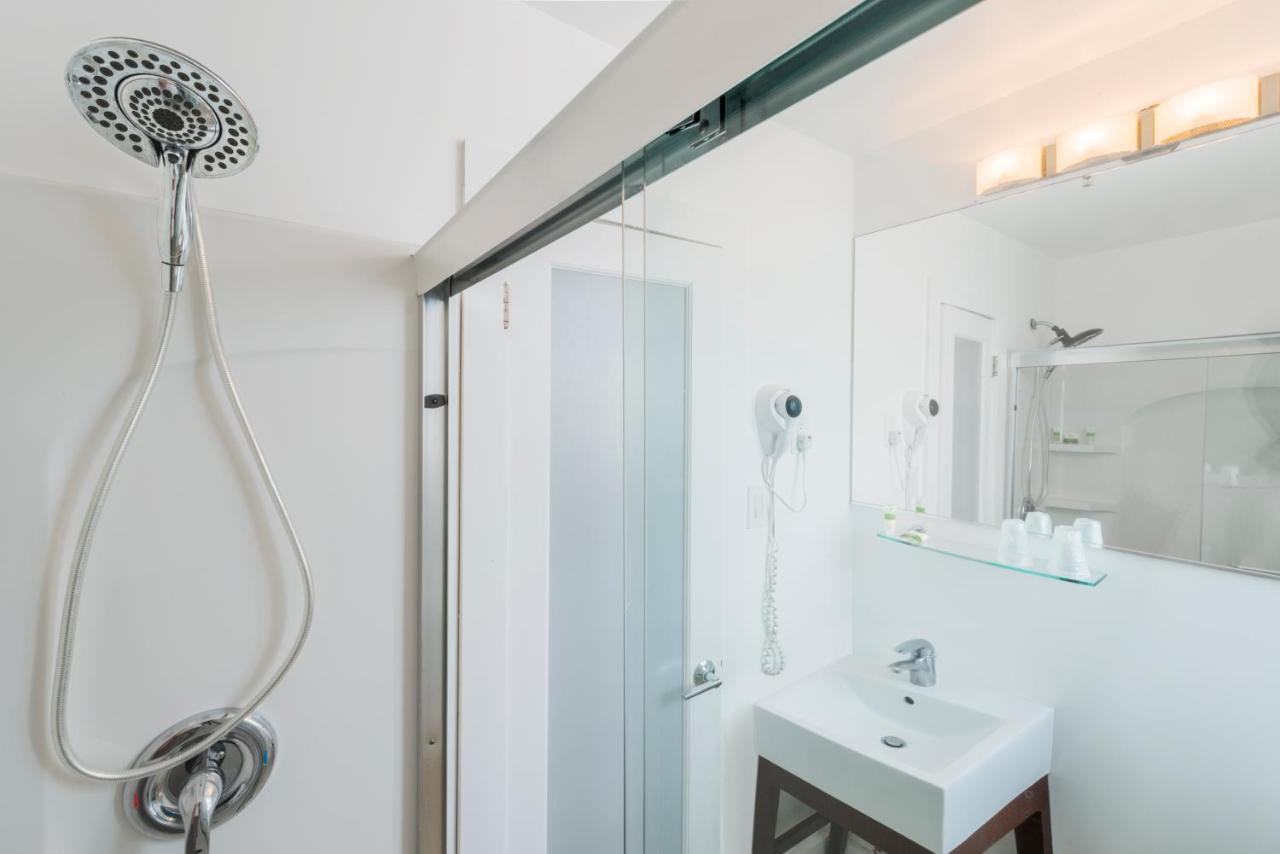 Penthouse Suite with Terrace at President Hotel