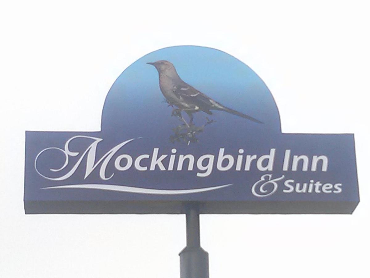  | Mockingbird Inn & Suites