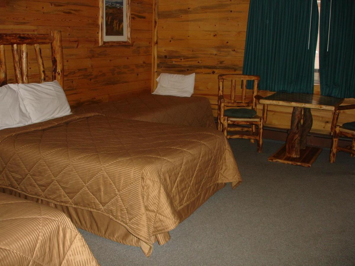 Colorado Room at Georgetown Mountain Inn