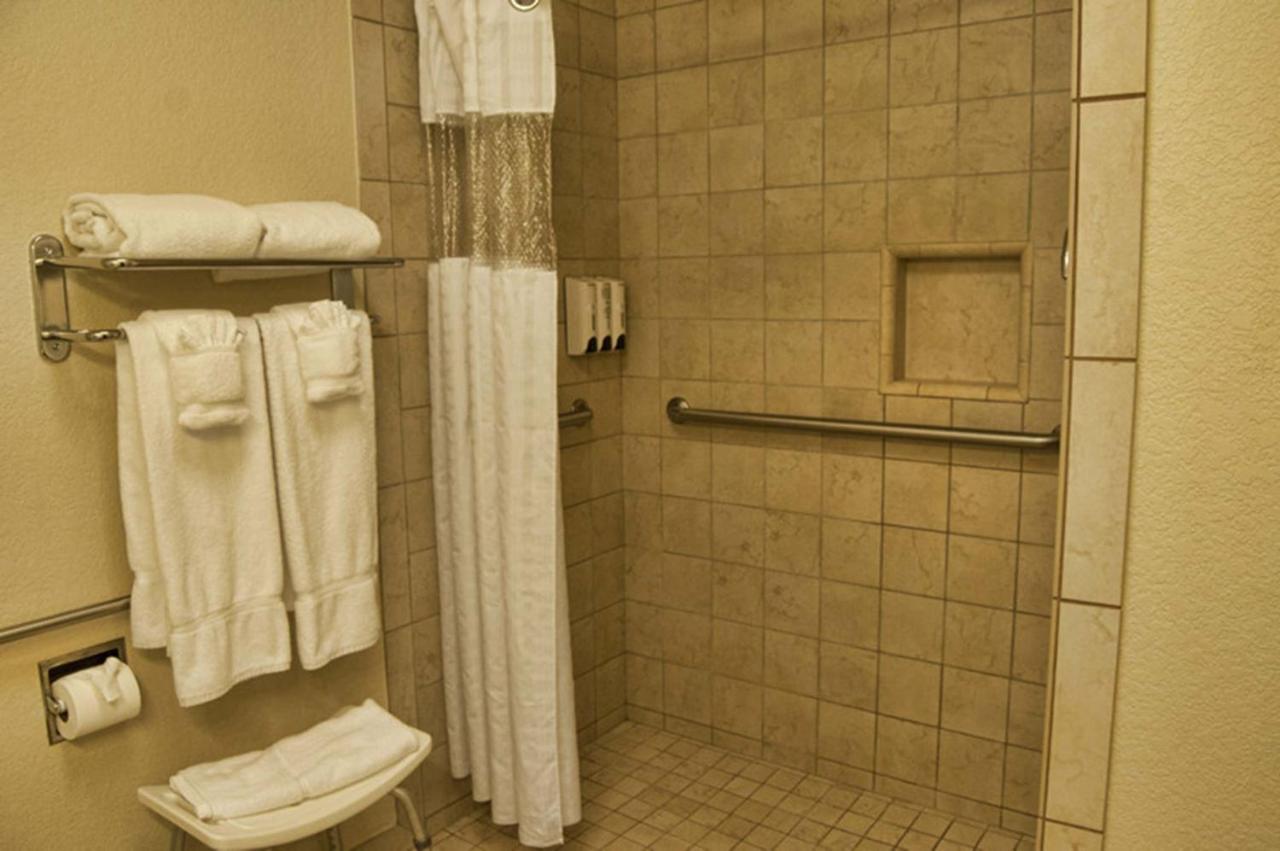 King Room at Stratford Inn
