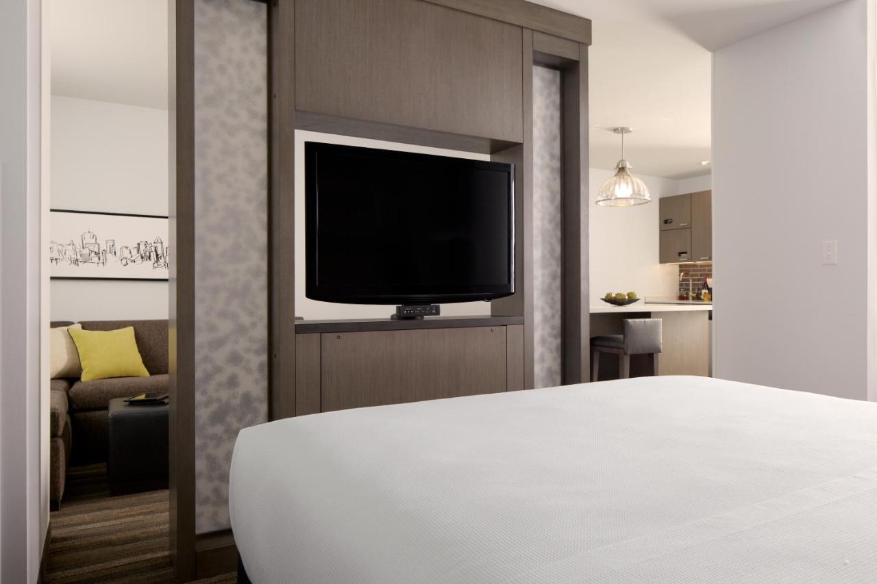 King Studio with Sofa Bed at Hyatt House Irvine/John Wayne Airport