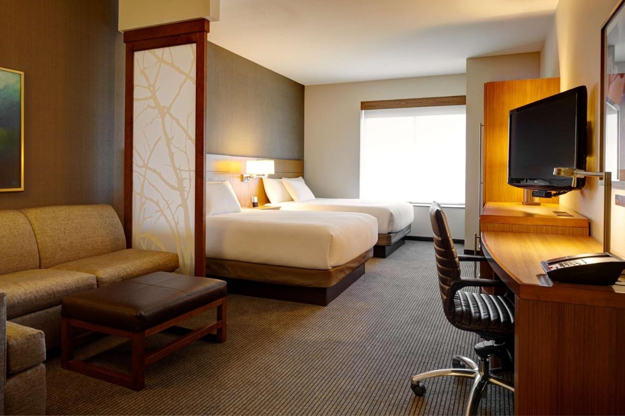 Queen Room with Two Queen Beds at Hyatt Place Augusta