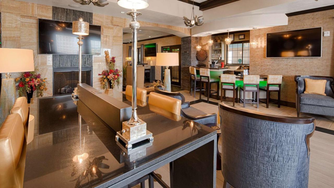  | Best Western Plus Emerald Inn & Suites