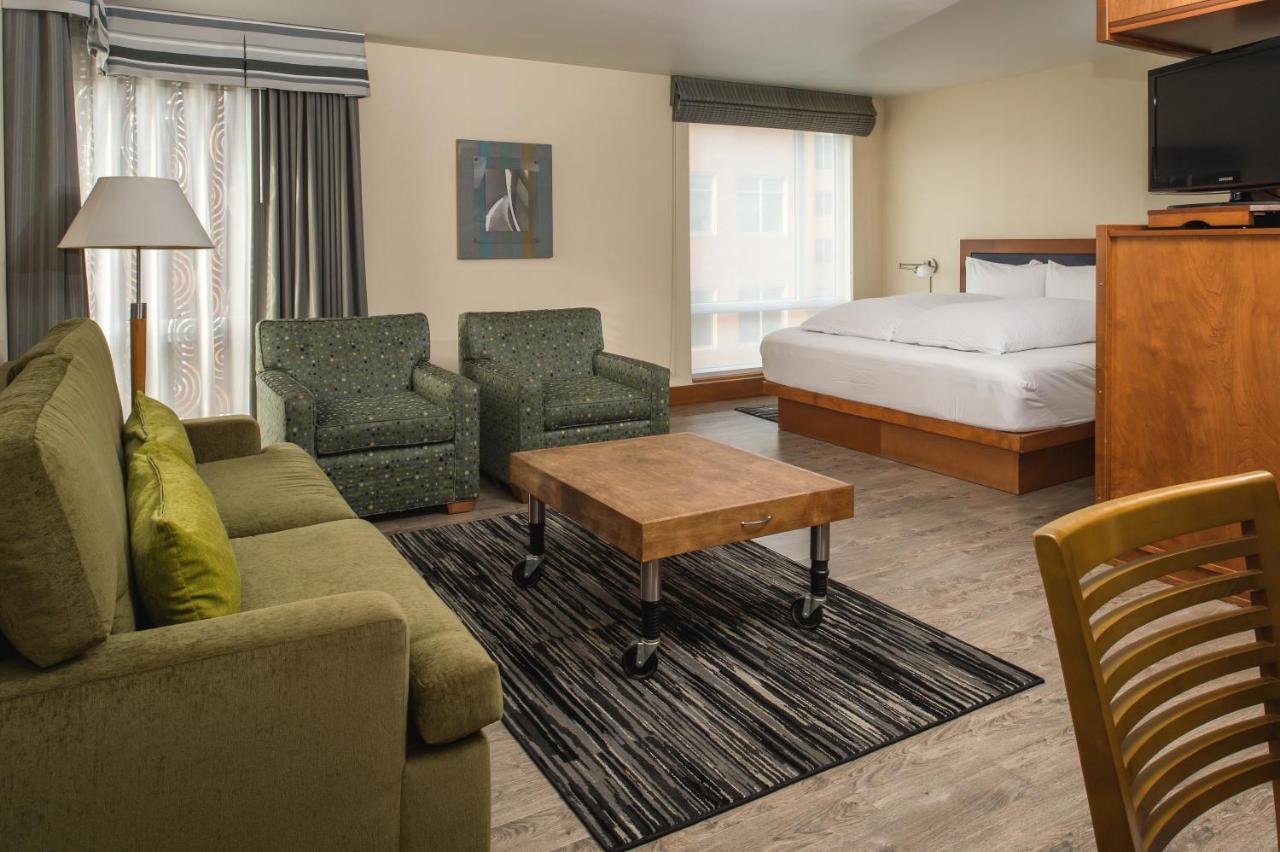King Suite with Sofa Bed at Staypineapple, Watertown Hotel, University District Seattle