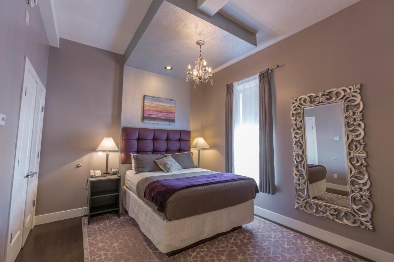 Queen Room at The Historic Gould Hotel Seneca Falls, an Ascend Collection Hotel