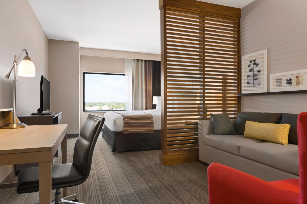 King Studio Suite - Disability Access at Country Inn & Suites by Radisson, Smithfield-Selma, NC