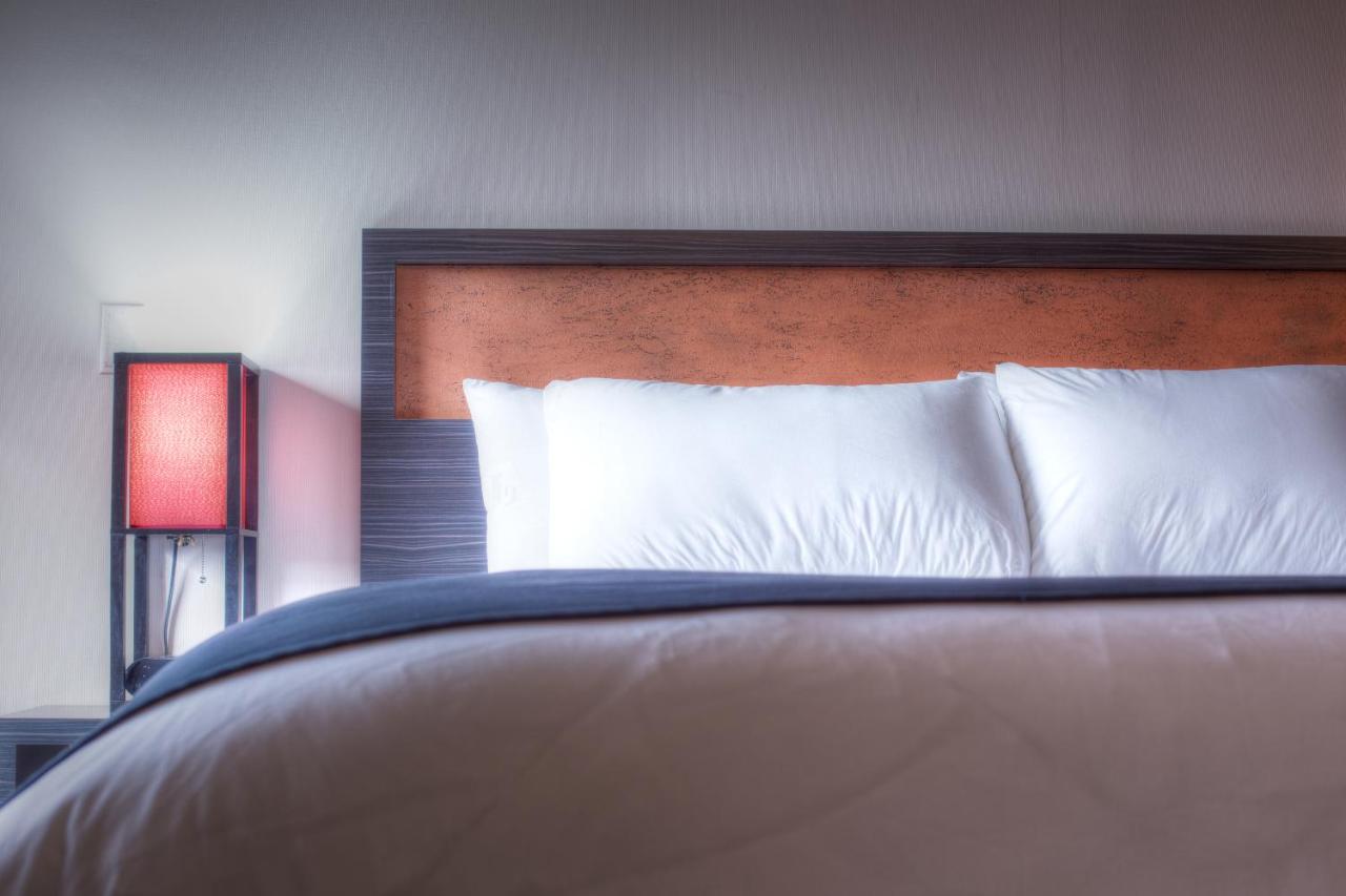 King Room at Hotel Ruby