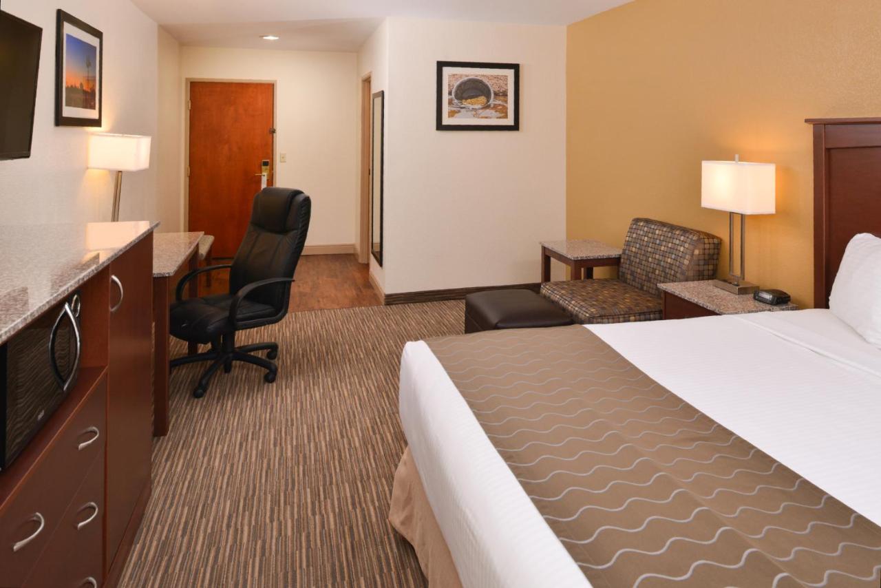 Deluxe King Room - Second Floor at Best Western Executive Inn & Suites