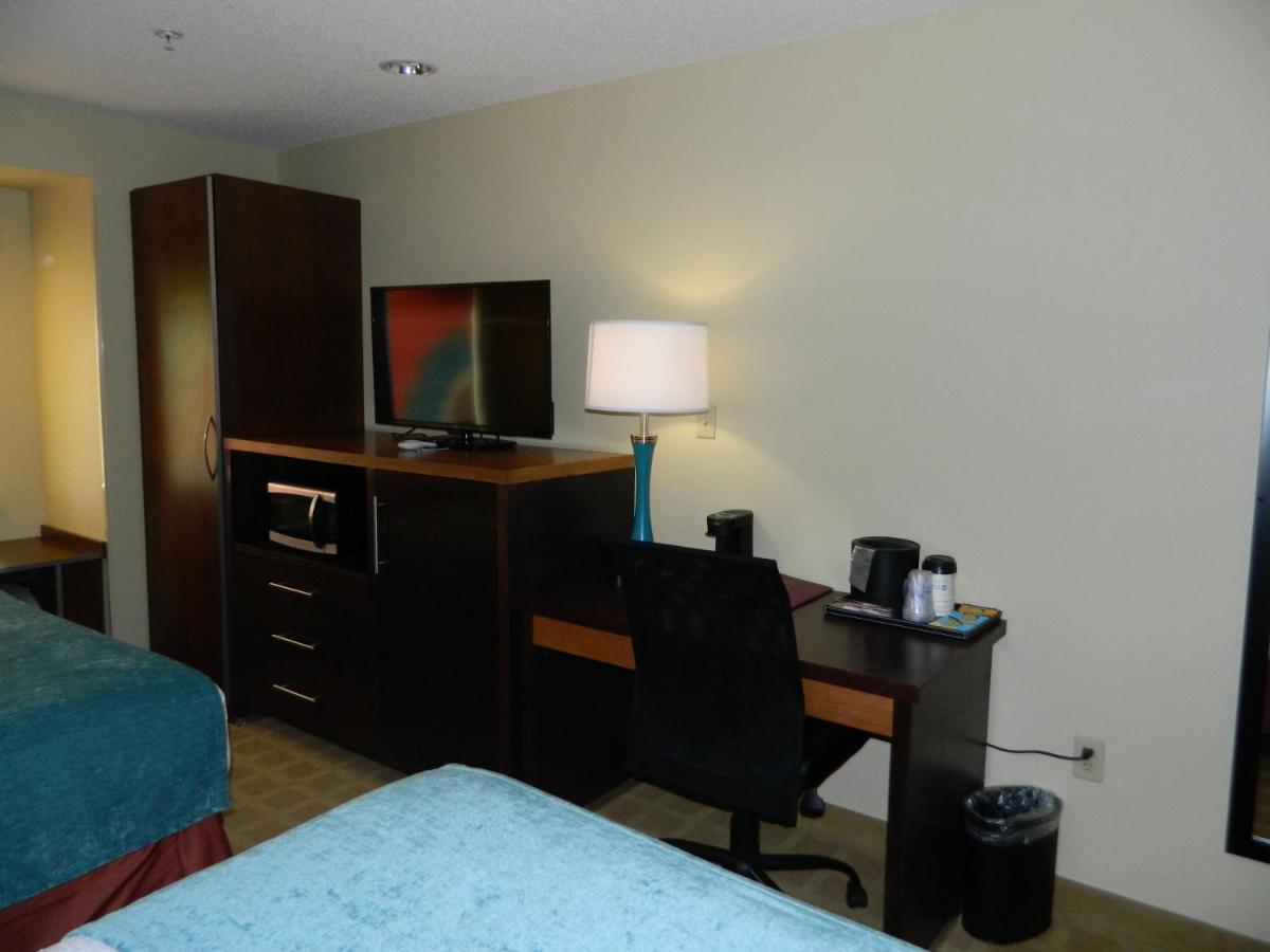Queen Room with Two Queen Beds at Best Western Plus Harrisburg Mechanicsburg