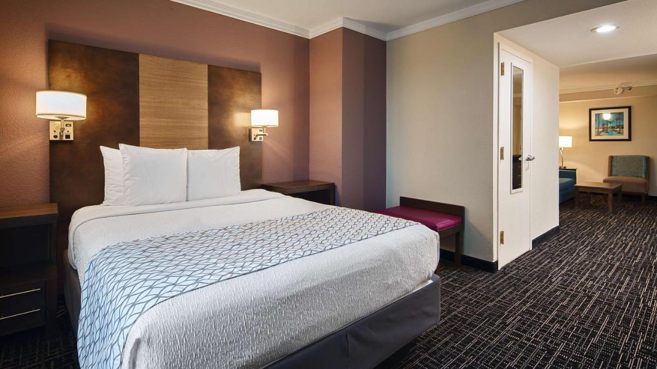 King Suite - Non-Smoking at Best Western Fort Myers Inn & Suites
