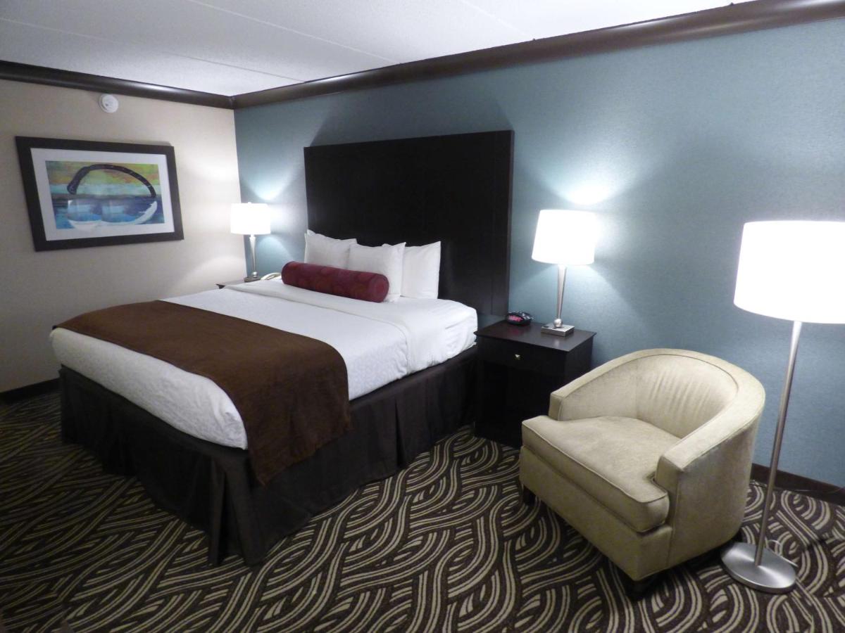  | Best Western Plus Kingston Hotel And Conference Center