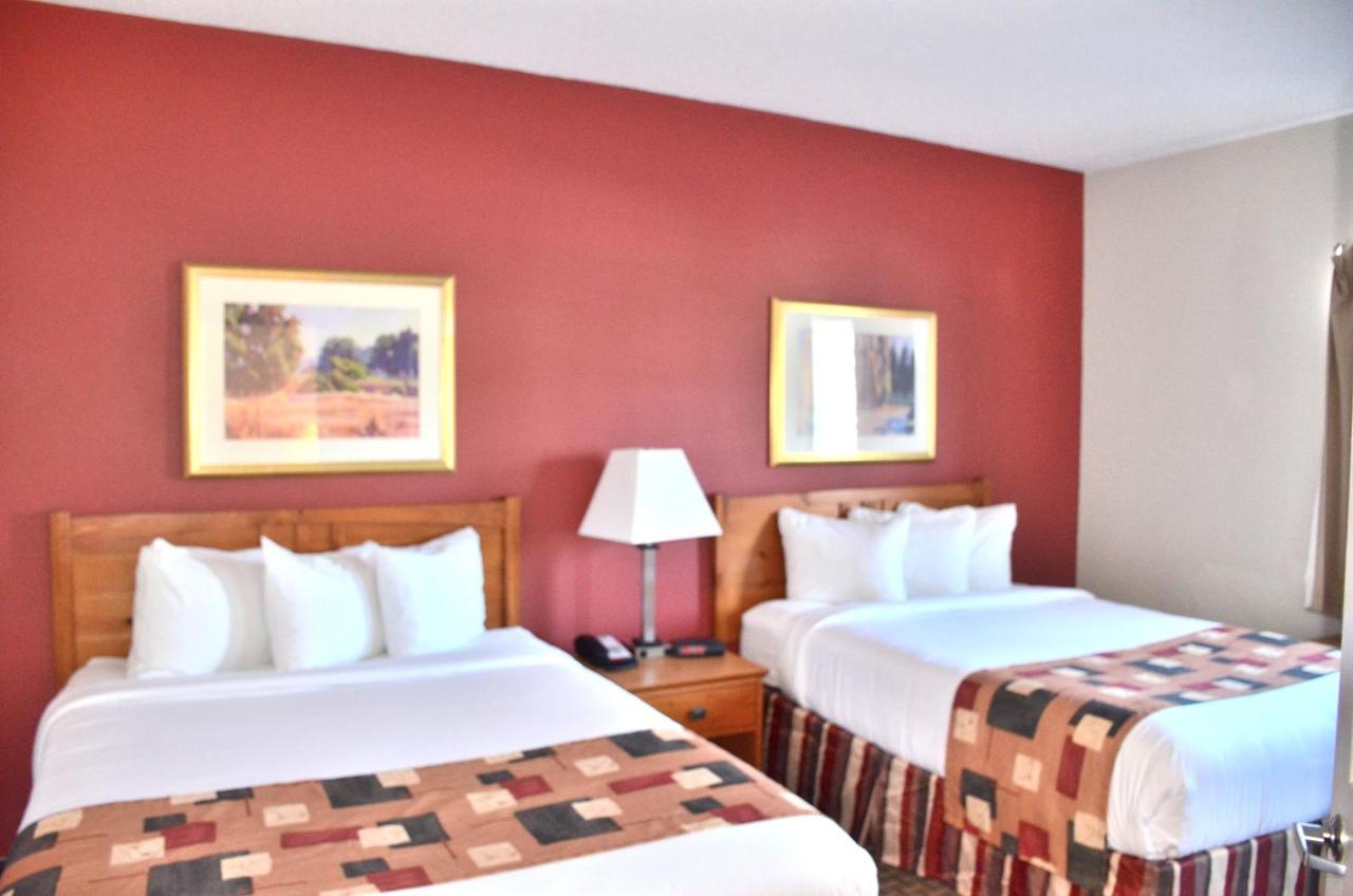 Two Bedroom Suite at Cresthill Suites Syracuse
