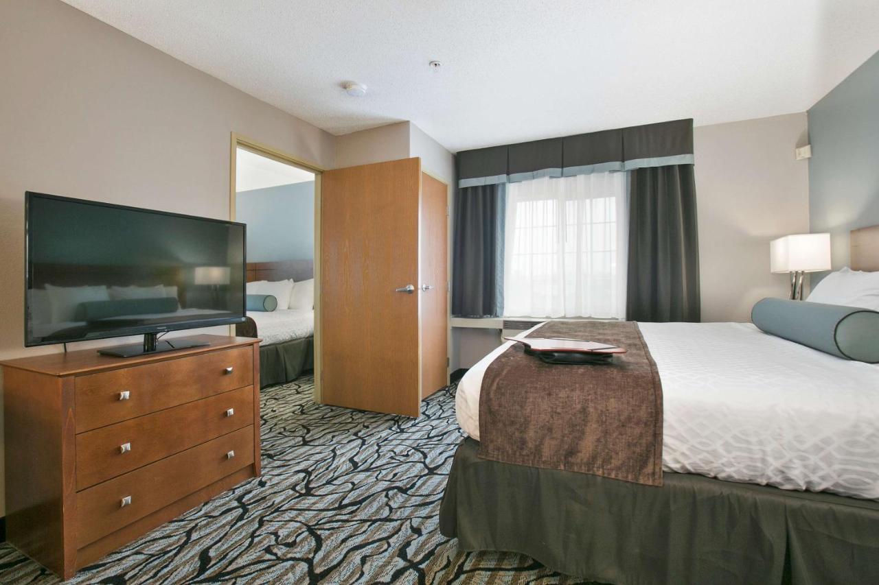 Two Bedroom King Suite at Best Western Plus Blaine at the National Sports Center