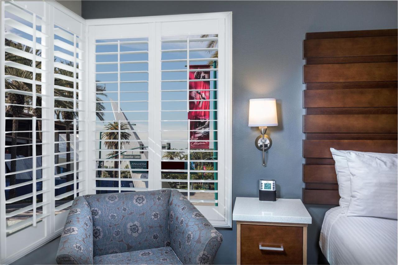 Deluxe Queen Room with Two Queen Beds at Desert Palms Hotel & Suites