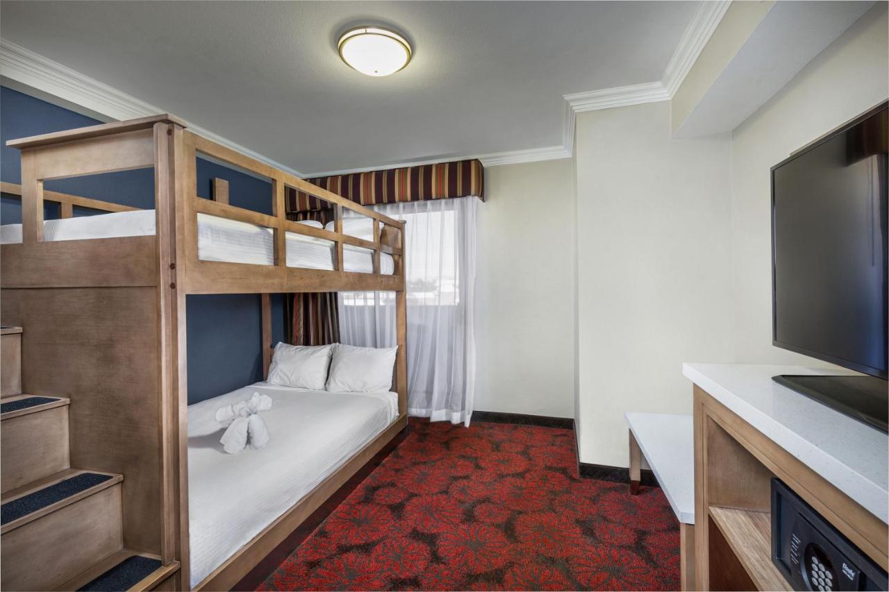 King Suite with Bunk Beds at Desert Palms Hotel & Suites