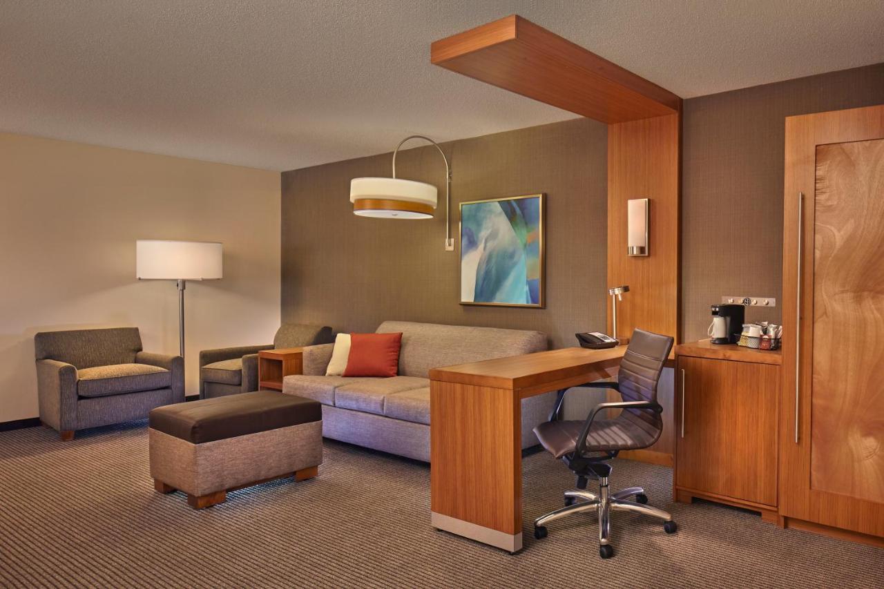One-Bedroom King Suite at Hyatt Place State College
