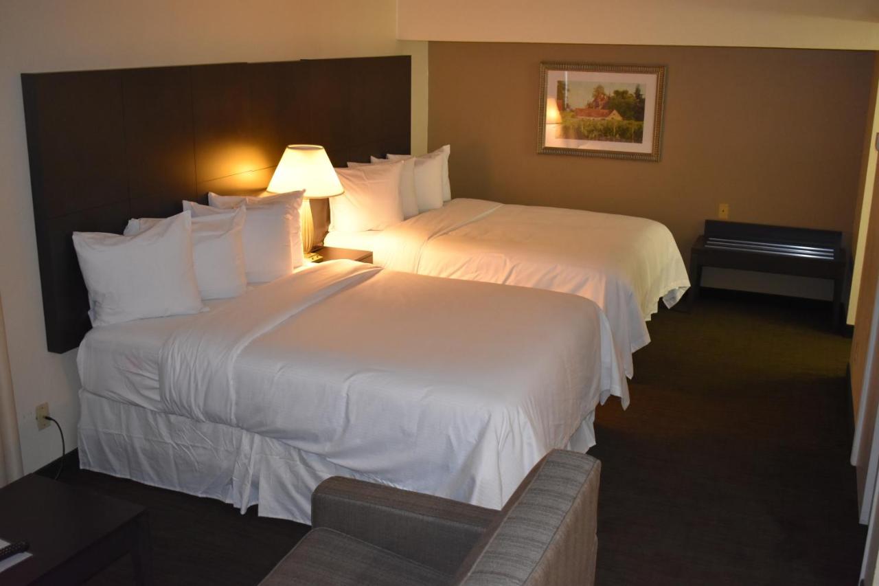 Studio Suite with Two Queen Beds - Non-Smoking at Hawthorn Suites by Wyndham Miamisburg/Dayton Mall South