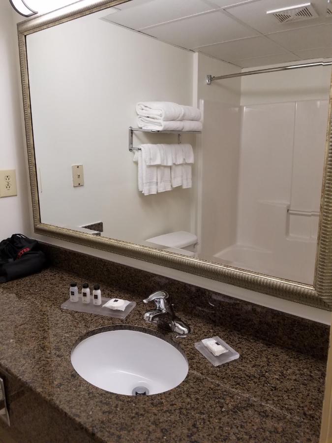 King Room - Non-Smoking at Country Inn & Suites by Radisson, Lexington, VA