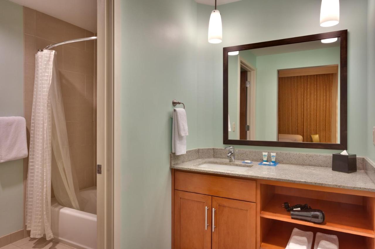 Deluxe Two-Bedroom Apartment at Hyatt House Salt Lake City/Sandy