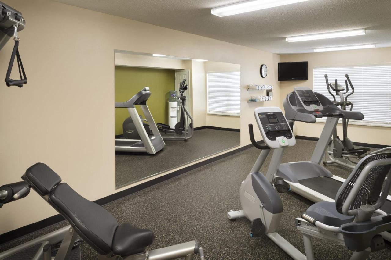 King Studio Suite at Country Inn & Suites by Radisson, Grinnell, IA