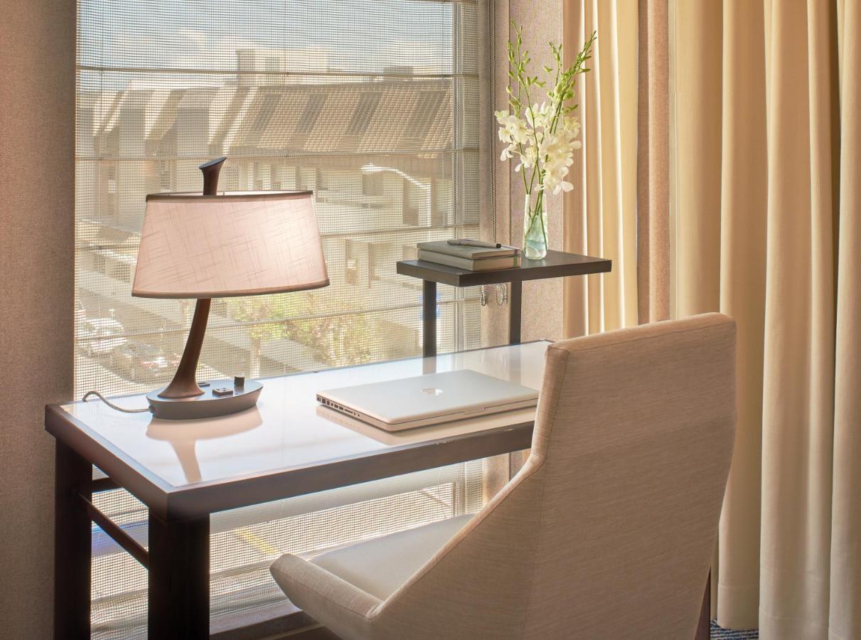 Deluxe King at Hotel Zoe Fisherman's Wharf
