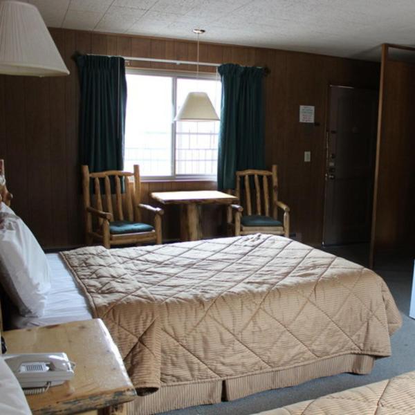 Deluxe King Room at Georgetown Mountain Inn