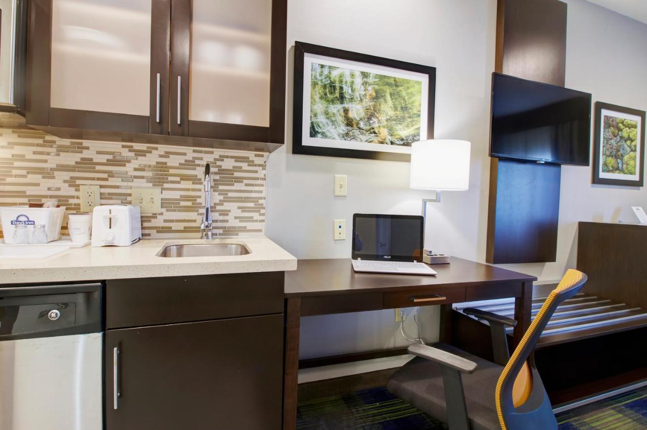 Studio Suite Two Queen beds Non Smoking at Days Inn & Suites by Wyndham Port Arthur