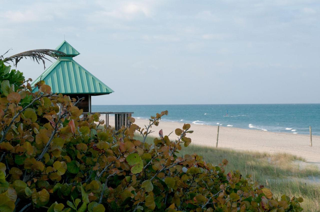 Ocean Lodge
