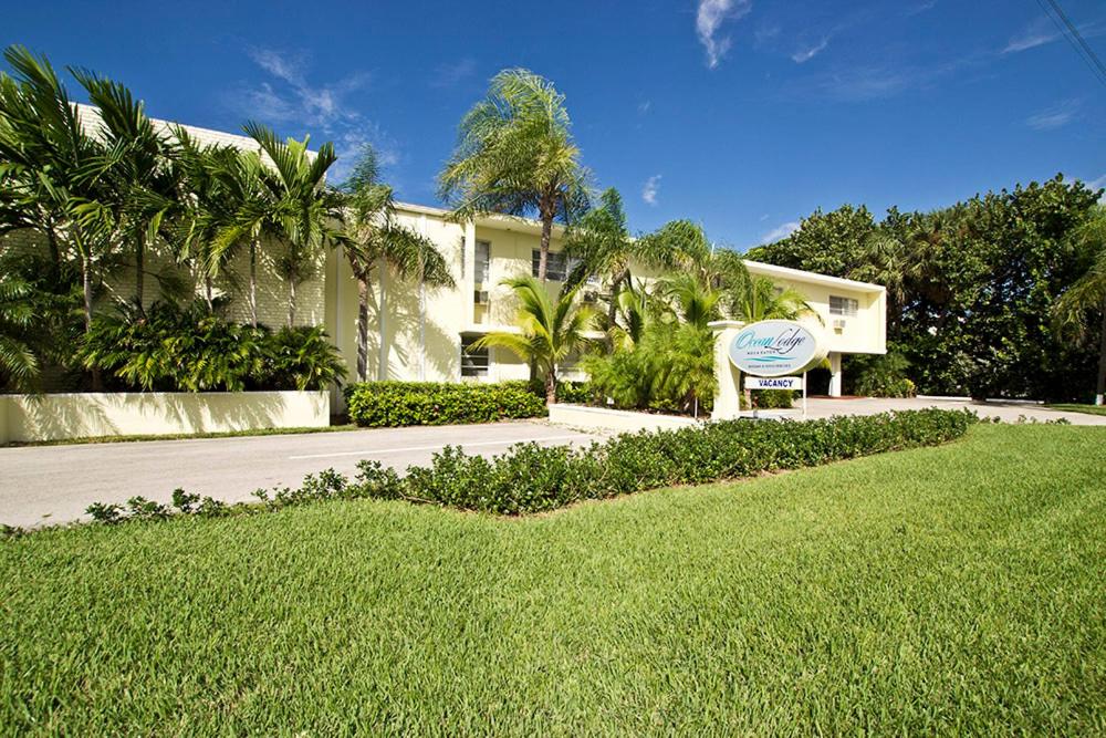 | Ocean Lodge