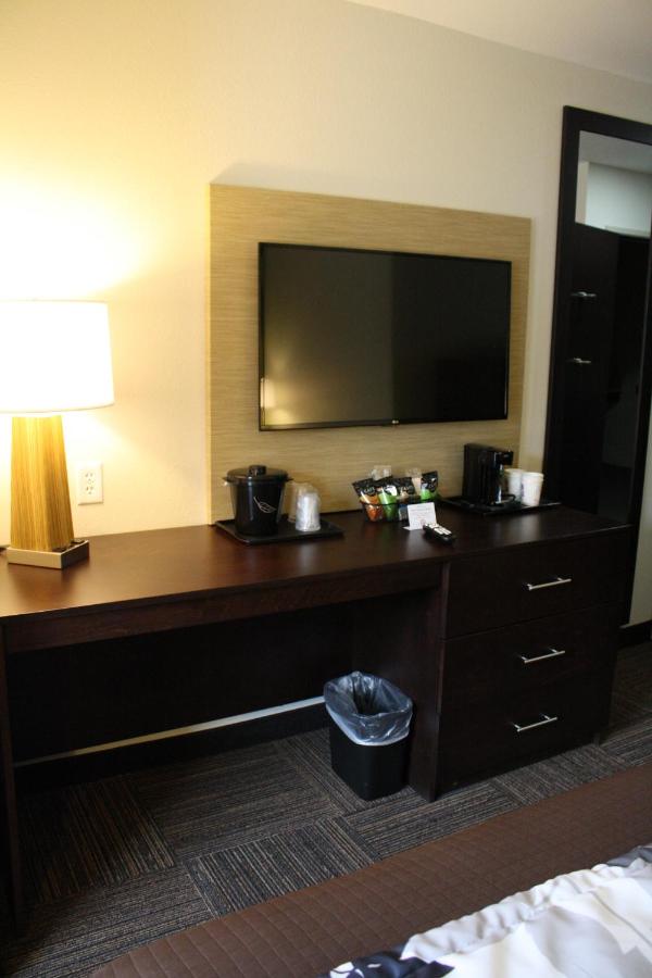 King Room - Disability Access/Non-Smoking at Sleep Inn Ellenboro Hwy 50