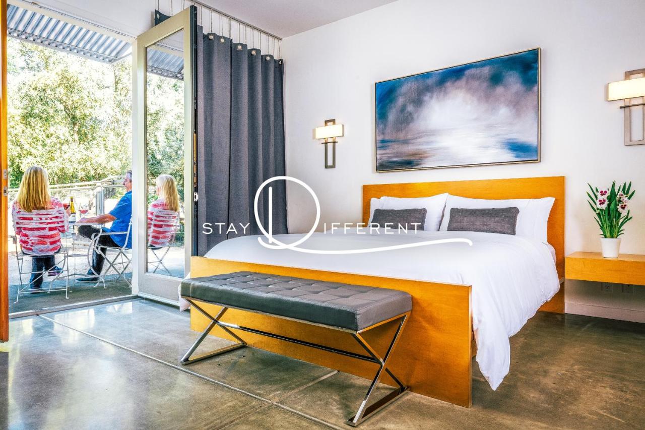  | Duchamp Hotel Private Suites